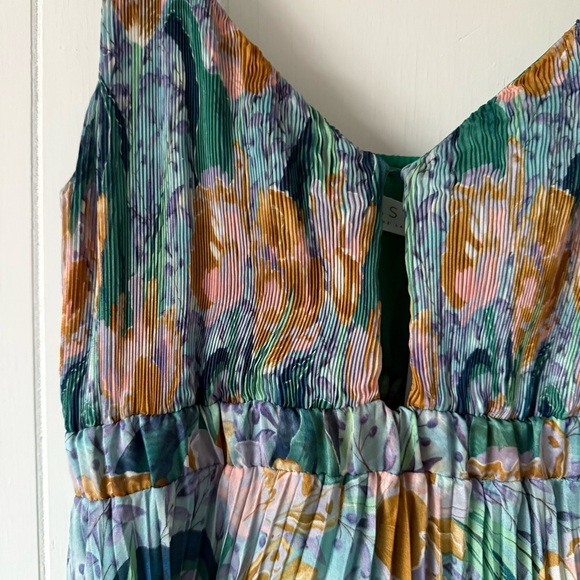 ASTR Loralee Pleated Floral Maxi Dress Green Blue Gold - Picture 3 of 7
